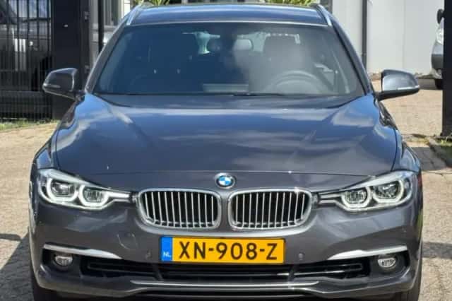 BMW 3-Serie (2019) thumbnail 2
