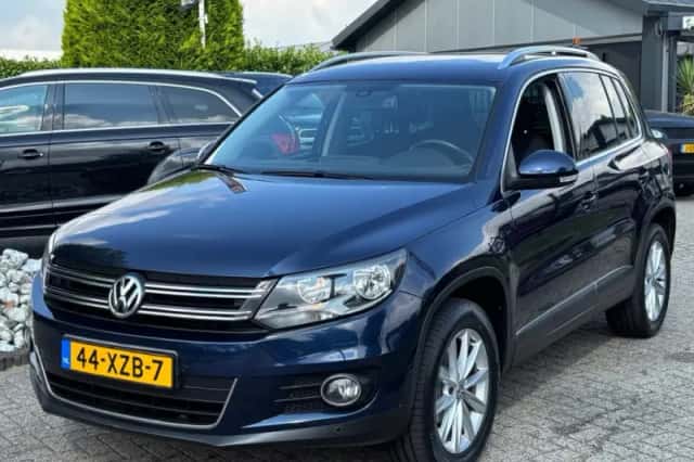 Volkswagen Tiguan (2012) thumbnail 1