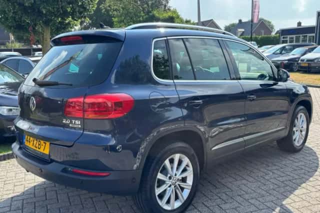 Volkswagen Tiguan (2012) thumbnail 5