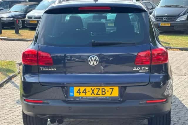 Volkswagen Tiguan (2012) thumbnail 6