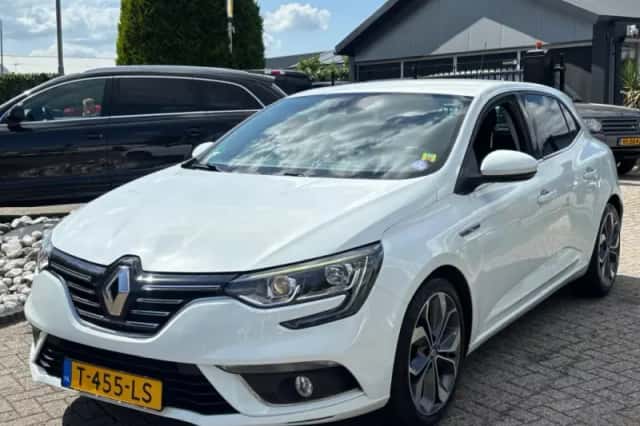 Renault Mégane (2016) thumbnail 1