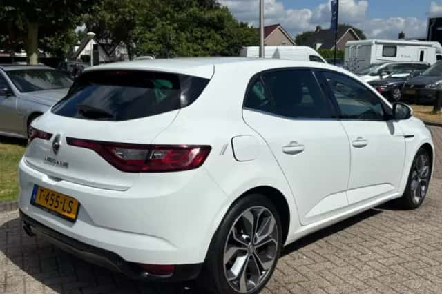Renault Mégane (2016) thumbnail 6