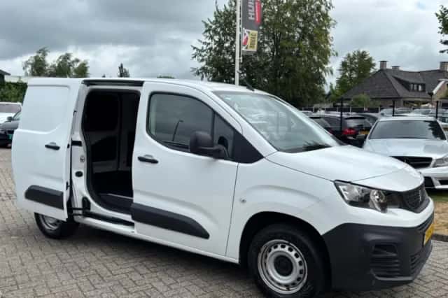 Peugeot Partner (2019) thumbnail 5