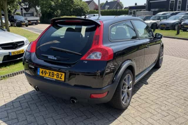 Volvo C30 (2007) thumbnail 4