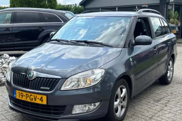 Škoda Fabia (2011) thumbnail 1