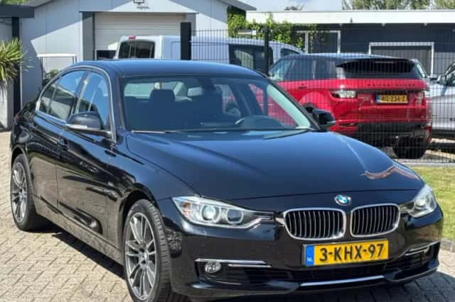 BMW 3-Serie (2013) thumbnail 3