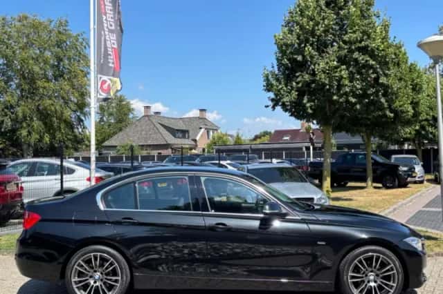 BMW 3-Serie (2013) thumbnail 5