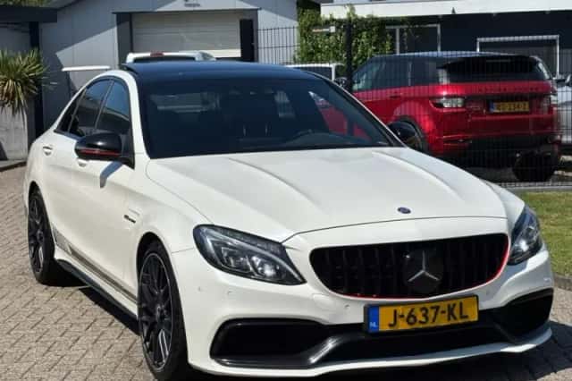 Mercedes-Benz C-Klasse (2015) thumbnail 4
