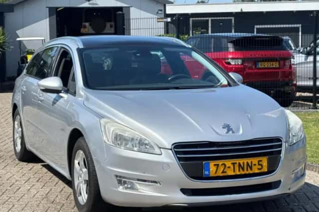 Peugeot 508 (2011) thumbnail 3