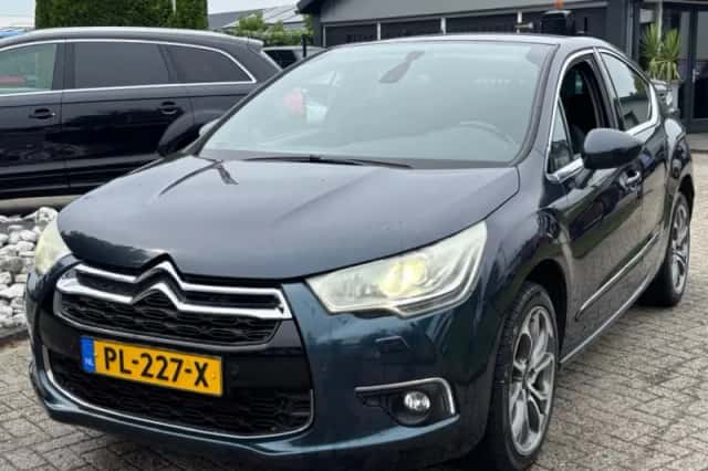 Citroën DS4 (2011) thumbnail 1