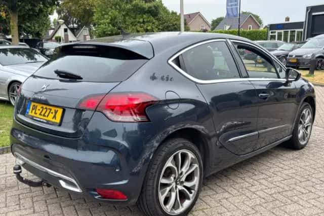 Citroën DS4 (2011) thumbnail 4