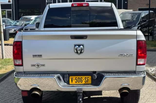 Dodge Ram (2012) thumbnail 5