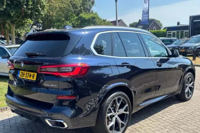 BMW X5 (2019) thumbnail 5