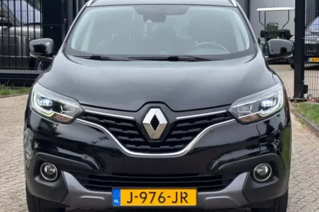 Renault Kadjar (2015) thumbnail 2