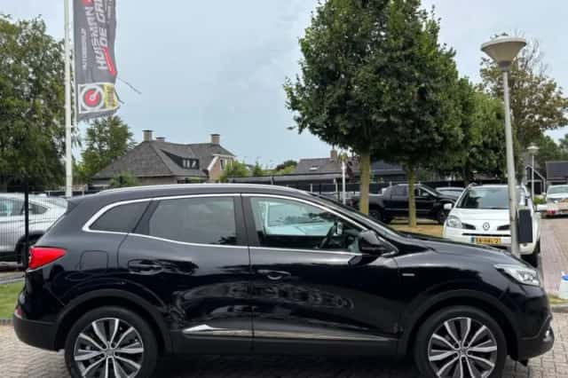 Renault Kadjar (2015) thumbnail 5