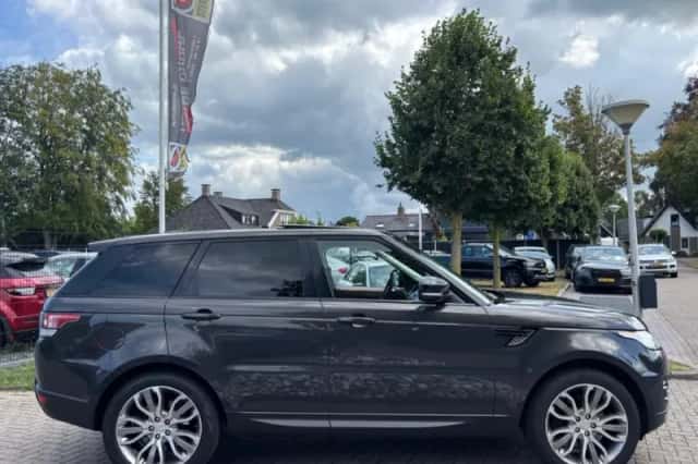 Land Rover Range Rover Sport (2015) thumbnail 4