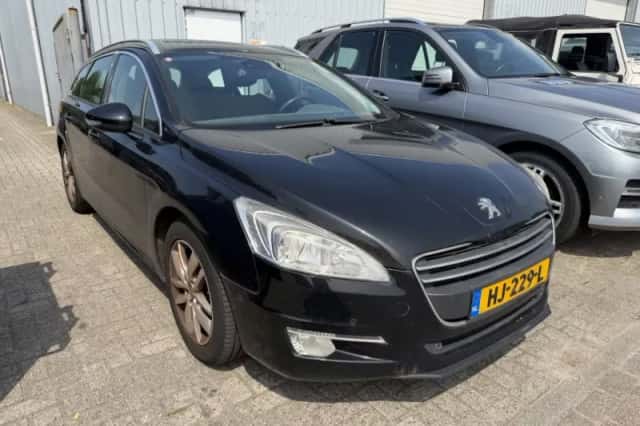 Peugeot 508 (2012) thumbnail 1