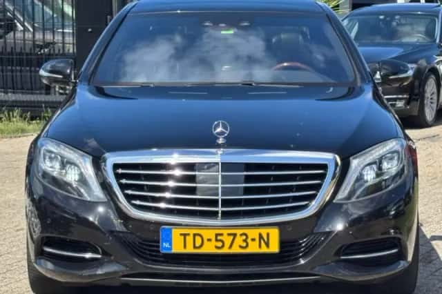 Mercedes-Benz S-Klasse (2013) thumbnail 2
