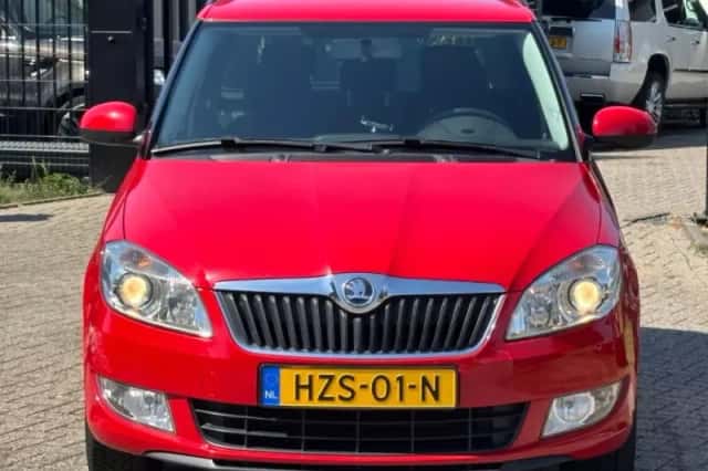 Škoda Fabia (2014) thumbnail 2