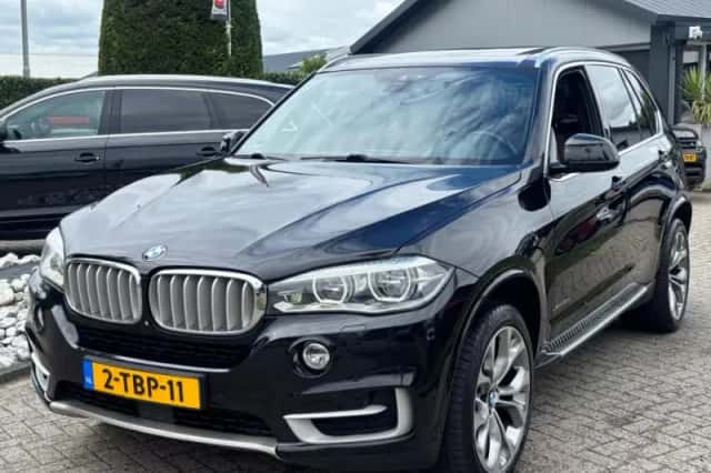 BMW X5 (2014) thumbnail 1