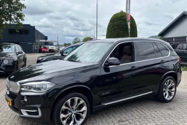 BMW X5 (2014) thumbnail 4