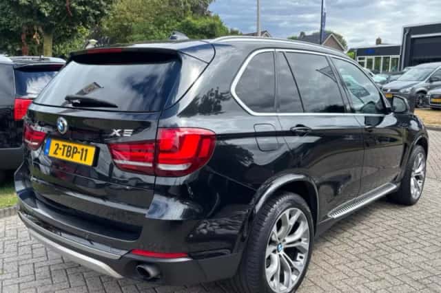 BMW X5 (2014) thumbnail 6