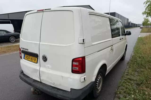 Volkswagen Transporter (2019) thumbnail 6