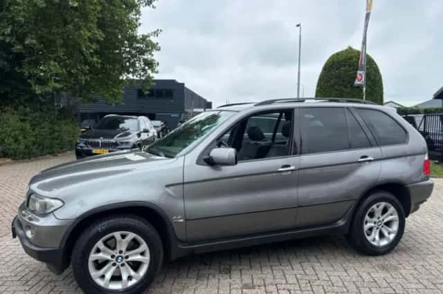 BMW X5 (2005) thumbnail 4