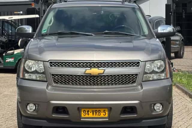 Chevrolet Avalanche (2008) thumbnail 2