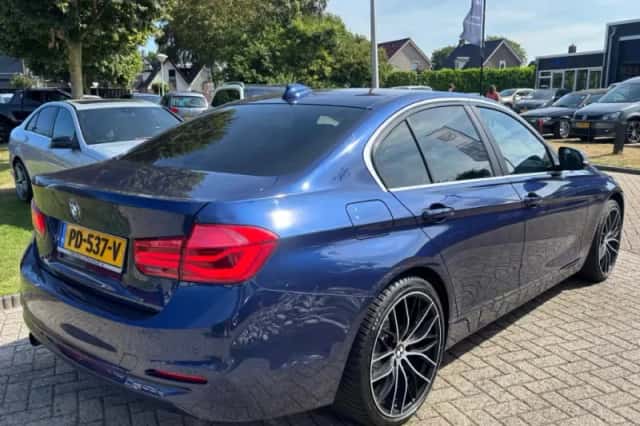 BMW 3-Serie (2017) thumbnail 6