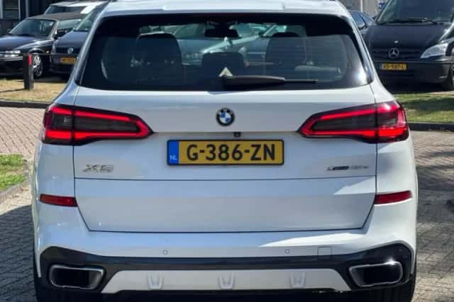 BMW X5 (2020) thumbnail 5