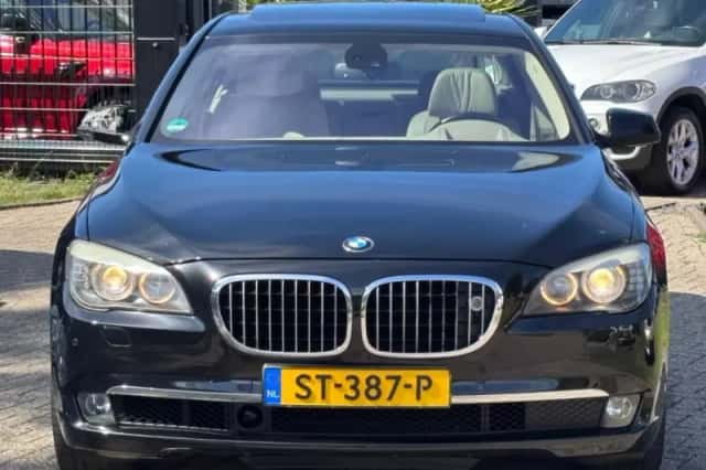 BMW 7-Serie (2008) thumbnail 2