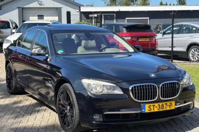 BMW 7-Serie (2008) thumbnail 3
