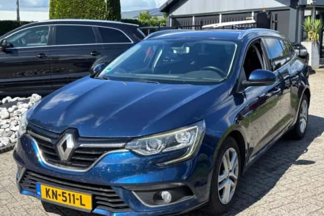 Renault Mégane (2016) thumbnail 1