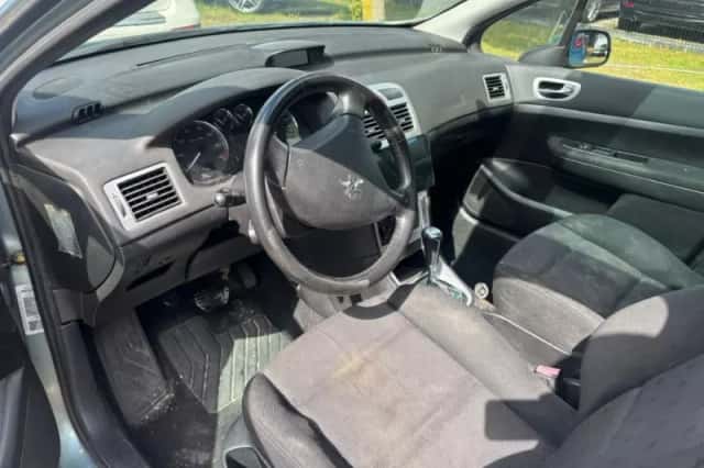 Peugeot 307 (2006) thumbnail 6