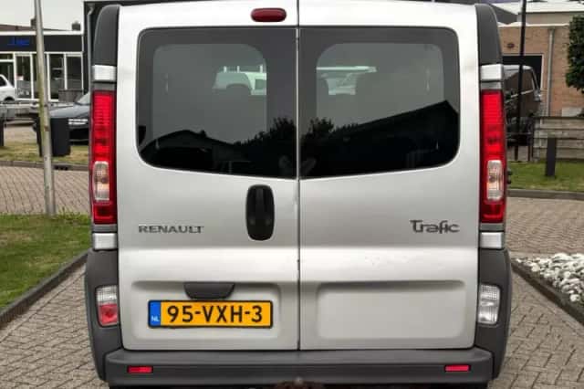 Renault Trafic (2008) thumbnail 6