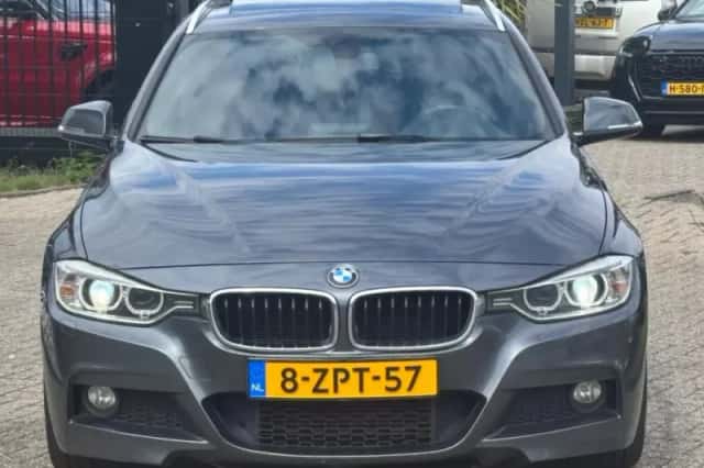 BMW 3-Serie (2015) thumbnail 2