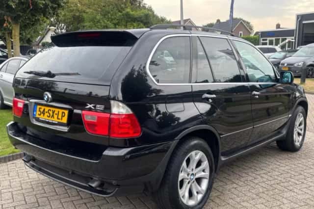 BMW X5 (2006) thumbnail 6