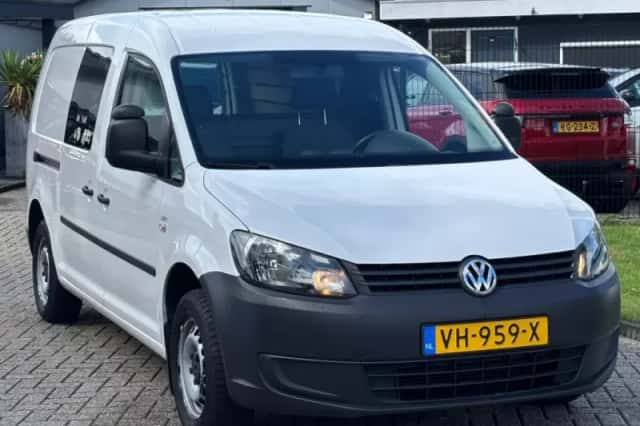 Volkswagen Caddy (2014) thumbnail 3