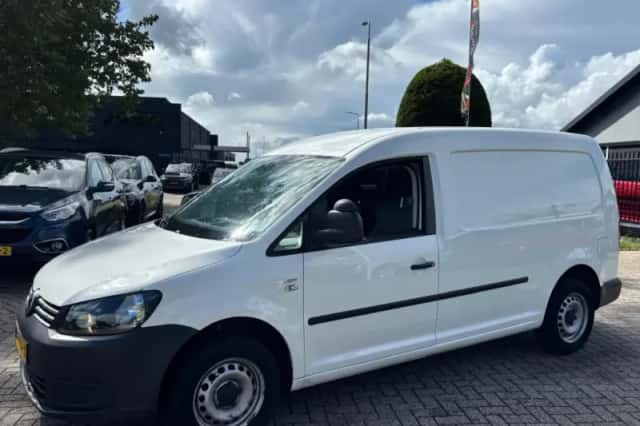 Volkswagen Caddy (2014) thumbnail 4
