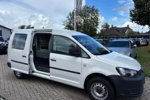 Volkswagen Caddy (2014) thumbnail 5