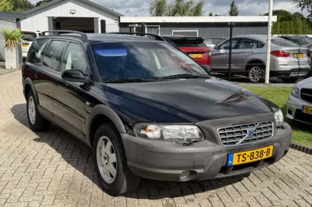 Volvo V70 (2000) thumbnail 3