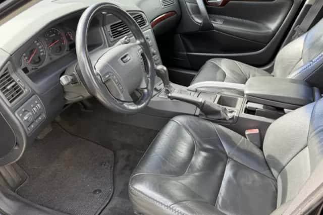 Volvo V70 (2000) thumbnail 5