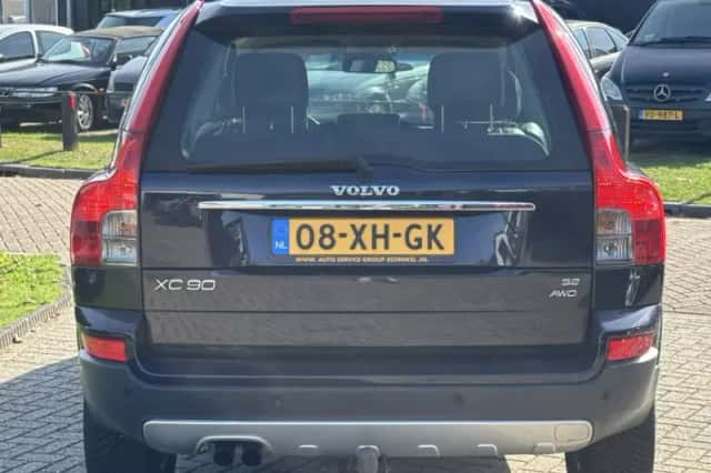 Volvo XC90 (2007) thumbnail 6