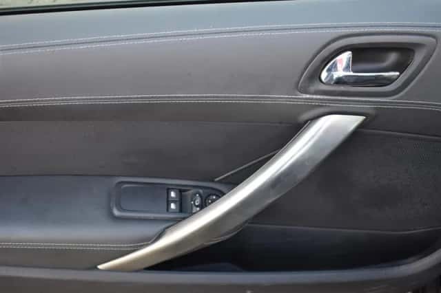 Peugeot RCZ (2012) thumbnail 6