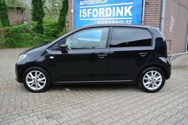 SEAT Mii (2018) thumbnail 2
