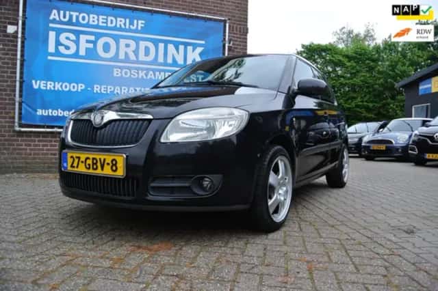 Škoda Fabia (2008) thumbnail 1