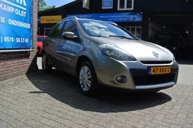 Renault Clio (2012) thumbnail 4