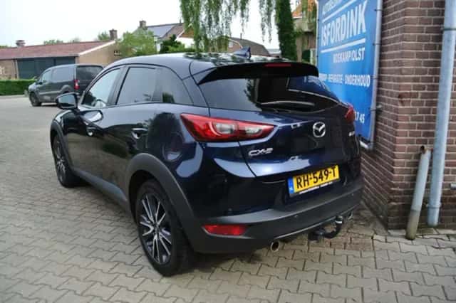Mazda CX-3 (2017) thumbnail 3