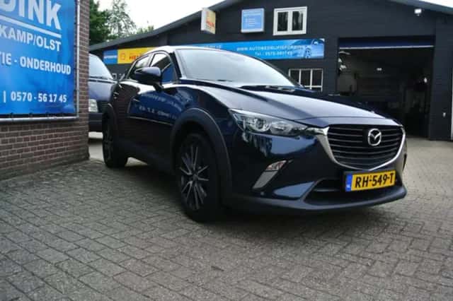 Mazda CX-3 (2017) thumbnail 5